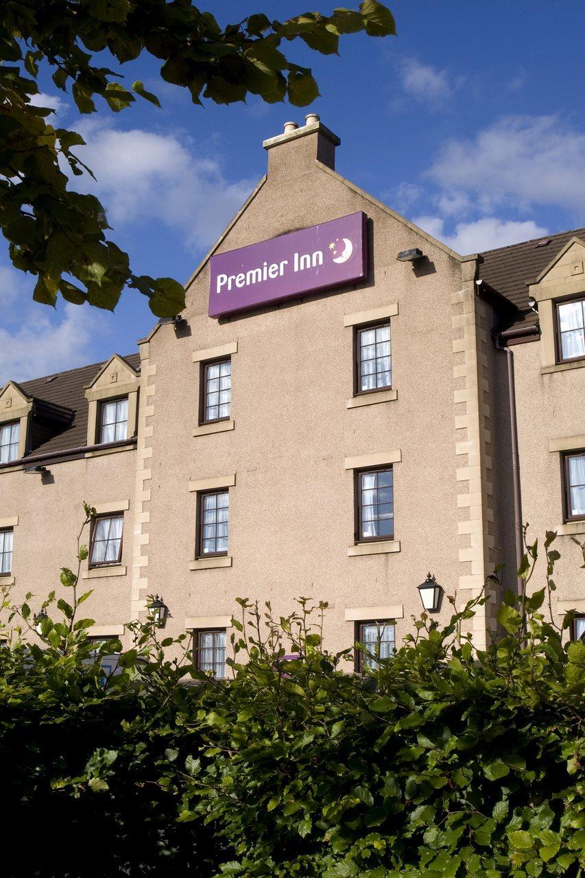 Premier Inn Falkirk - Larbert Екстериор снимка