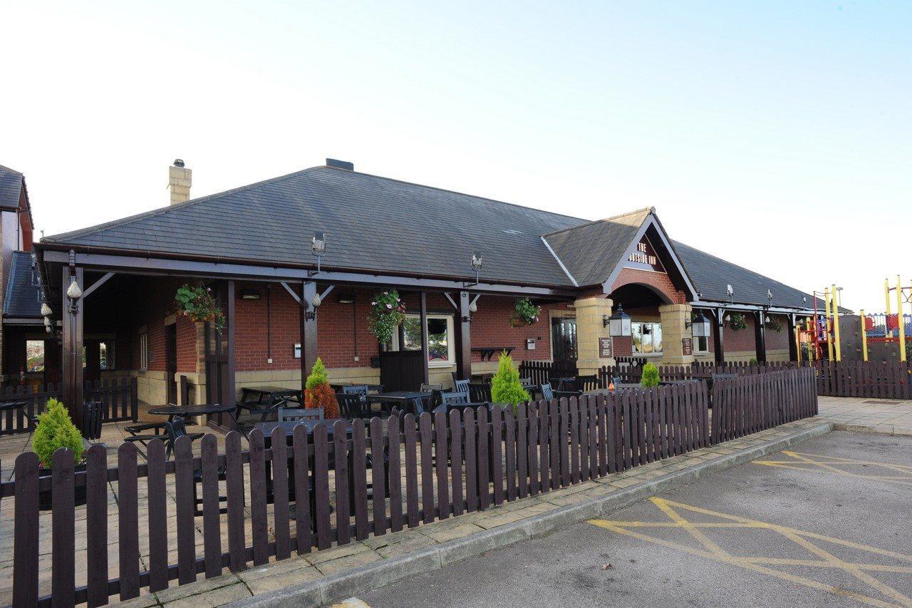 Premier Inn Falkirk - Larbert Екстериор снимка